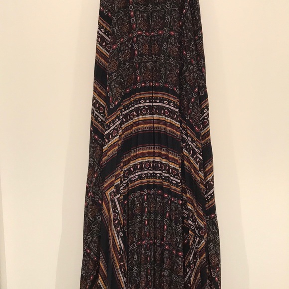 A.L.C - Picture 5 of 7